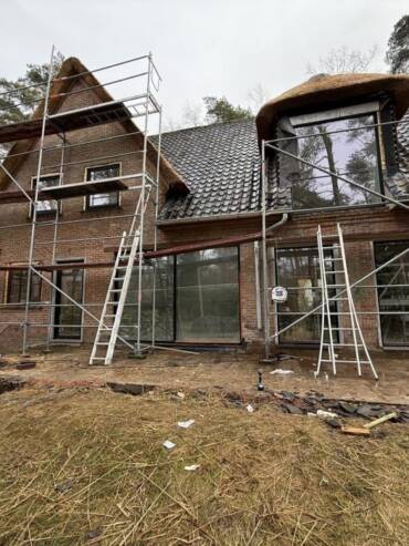 imgi_98_IMG_5842-2-scaled-ribdf5mobzk9i1hnwlt9hacmpba5iec9khaqrgcbq0